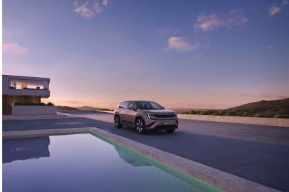 Το Skoda Peaq είναι το νέο ηλεκτρικό SUV με επτά θέσεις και αυτονομία πάνω από 600km 